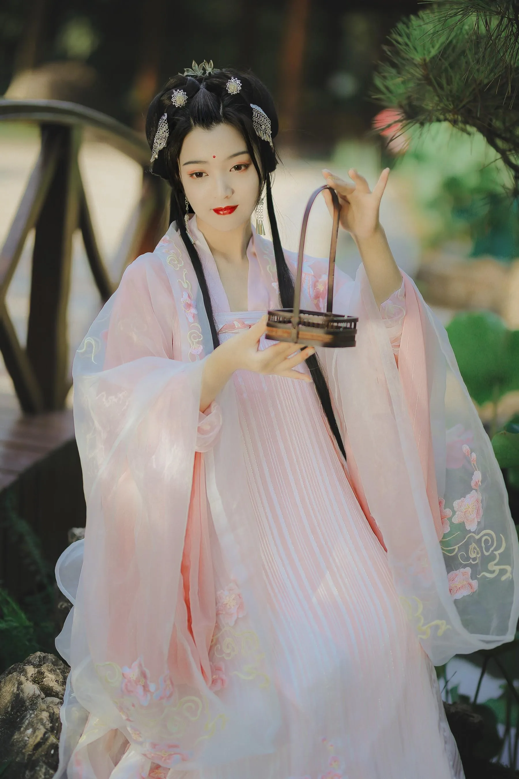 [YITUYU艺图语]2021.09.01 吟花酿 佚名 [20P]插图7